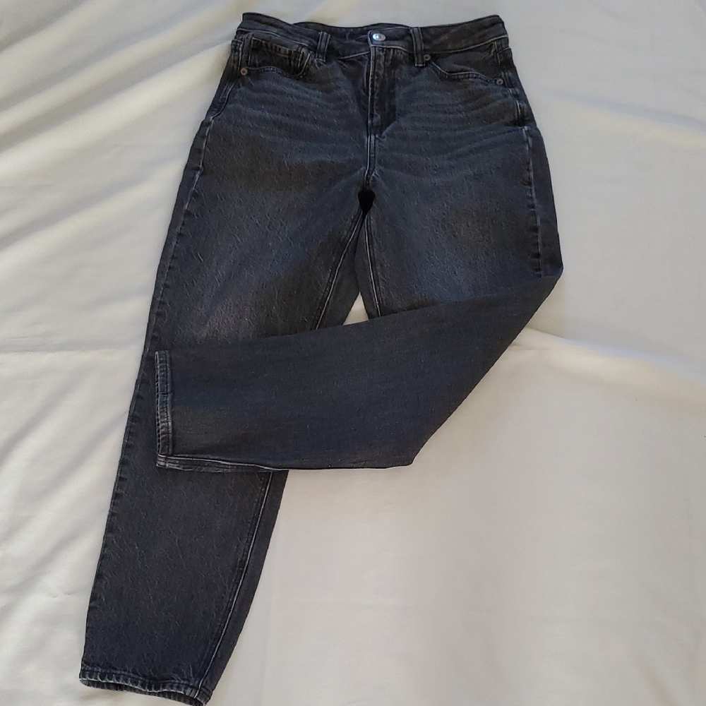 American Eagle Women's Straight-Leg Jeans in Washed Black